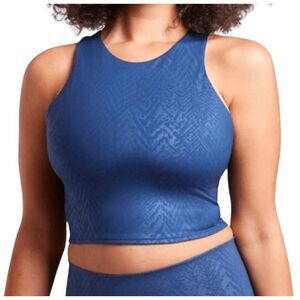 NWT ATHLETA Conscious Embossed Crop D-DD